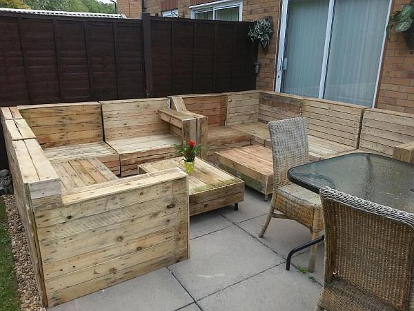 Verrassend Loungebank maken van steigerhout en pallets, video. ET-56