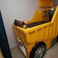 kinderbed-maken-dieplader-vrachtwagen