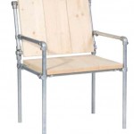 Steigerbuis stoel, doe het zelf eindresultaat van een bouwtekening om stoelen te maken van steigerbuis.